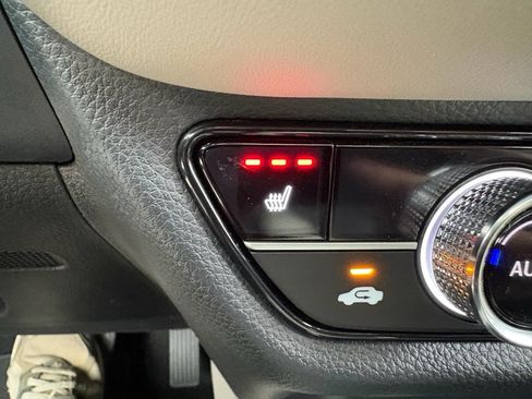 Certified 2023 Honda HR-V EX-L image 17