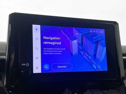 Used 2023 Toyota Corolla LE image 27