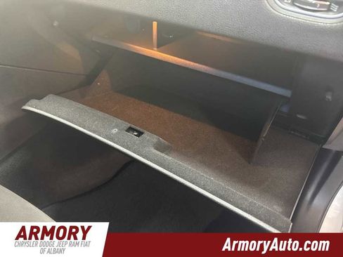 Used 2023 Dodge Charger SXT image 38