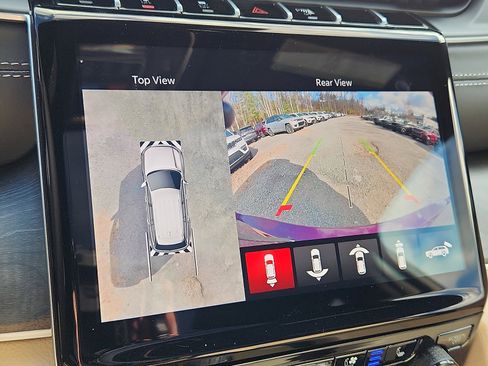 New 2025 Jeep Grand Cherokee L Limited w/ Luxury Tech Group II image 14