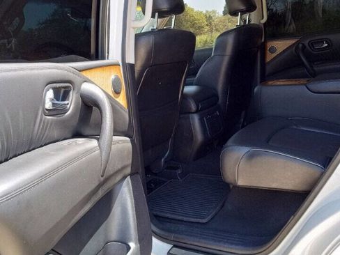 Used 2014 INFINITI QX80 2WD image 14