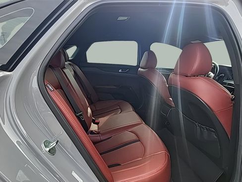 Used 2023 Kia K5 GT-Line w/ GT-Line Premium Package image 12