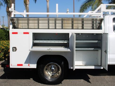 Used 2023 Ford F350 XL w/ XL Chrome Package image 11
