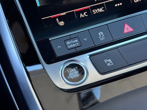 New 2026 Audi Q7 2.0T Premium image 30