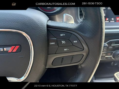 Used 2022 Dodge Charger Scat Pack w/ Harman/Kardon Audio Group RWD image 12