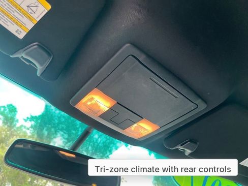 Used 2017 Ford Explorer XLT w/ Equipment Group 202A image 35