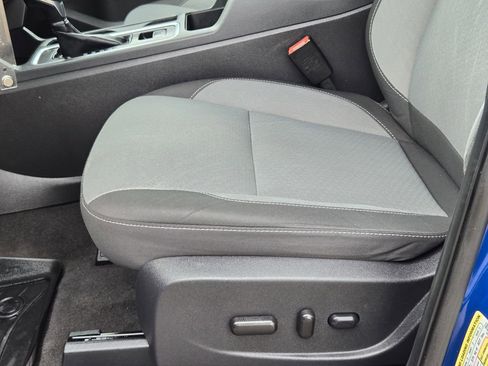 Used 2018 Ford Escape SE image 24