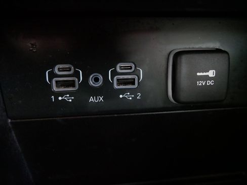 Used 2023 Jeep Grand Cherokee L Limited image 27