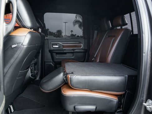 Used 2021 RAM 2500 Big Horn w/ Level B Equipment Group image 37