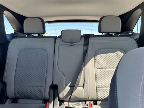 Certified 2022 Ford Escape SE w/ SE Sport Appearance Package image 30