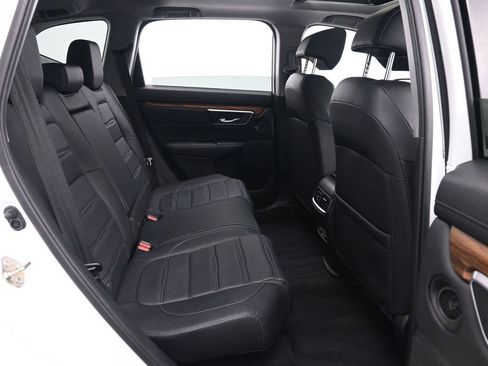 Used 2019 Honda CR-V Touring image 16