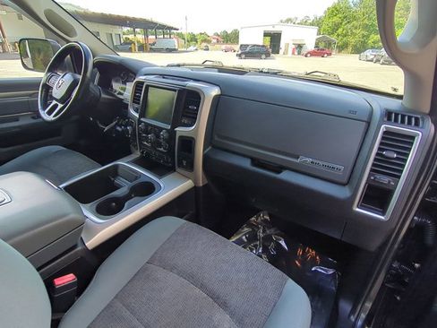 Used 2017 RAM 1500 Big Horn AWD/4WD image 24