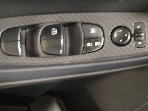 Used 2022 Nissan Sentra SV FWD image 27