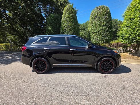 Used 2019 Kia Sorento SX FWD image 6