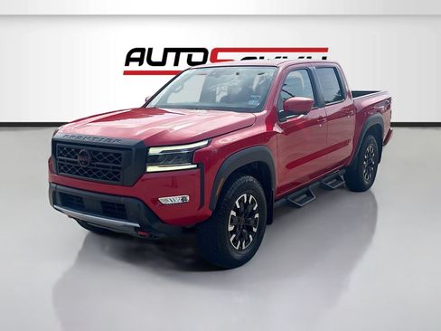 Used 2022 Nissan Frontier PRO-4X AWD/4WD image 3