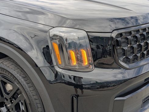 Used 2024 Kia Telluride EX X-Line AWD/4WD image 10