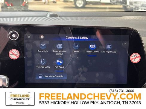 Used 2025 Chevrolet Equinox LT w/ Convenience Package II image 26