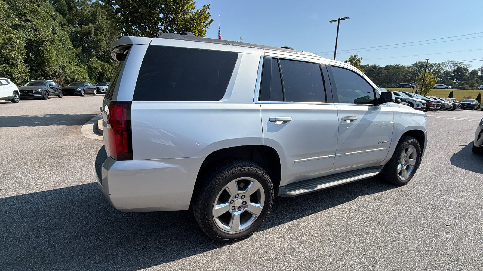 Used 2017 Chevrolet Tahoe LS w/ All-Season Package RWD image 8