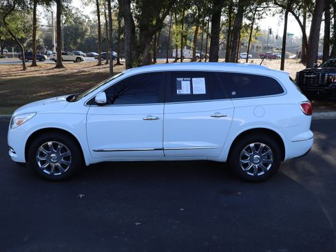 Used 2017 Buick Enclave Leather image 7