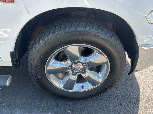 Used 2015 RAM 1500 Big Horn AWD/4WD image 15