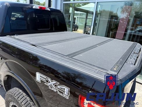 Used 2019 Ford F150 XLT w/ Equipment Group 302A Luxury AWD/4WD image 17