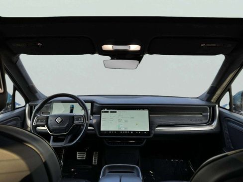 Used 2022 Rivian R1T Adventure image 38