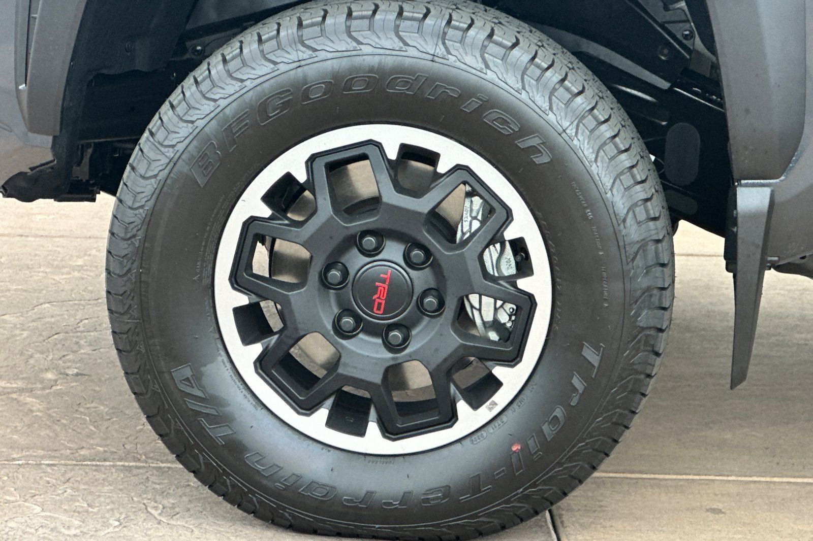 New 2026 Toyota Tacoma TRD Off-Road AWD/4WD image 32