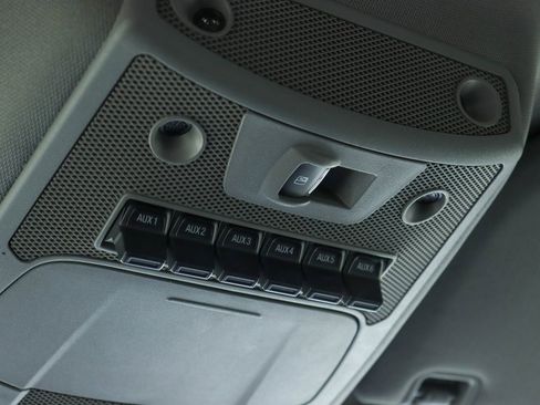 Used 2019 Ford F450 Lariat image 26