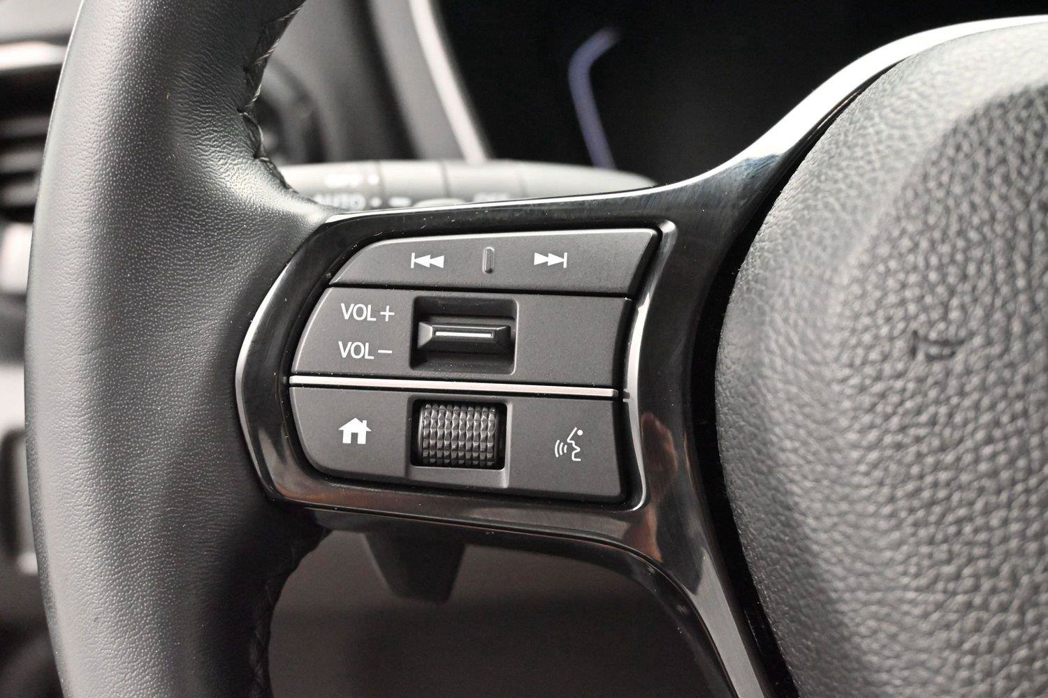 Used 2024 Honda Pilot Touring image 19
