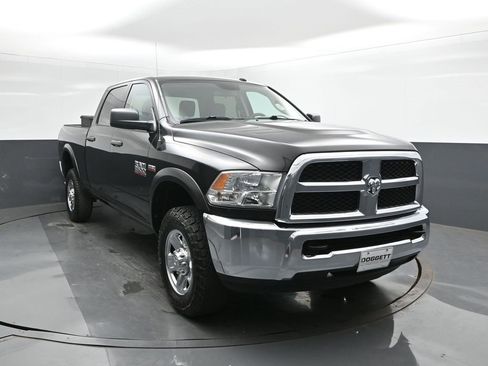 Used 2017 RAM 2500 Tradesman w/ Chrome Appearance Group image 22