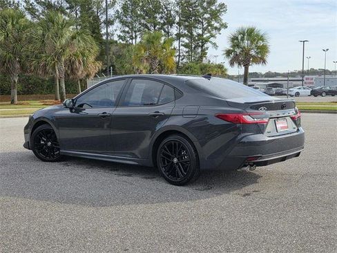 Certified 2025 Toyota Camry SE image 4