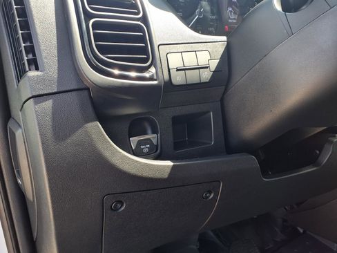 New 2026 RAM ProMaster 1500 w/ Convenience Group FWD image 11