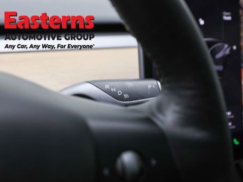 Used 2023 Tesla Model 3 Standard Range image 13