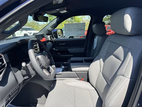 New 2025 Toyota Tundra Limited image 13