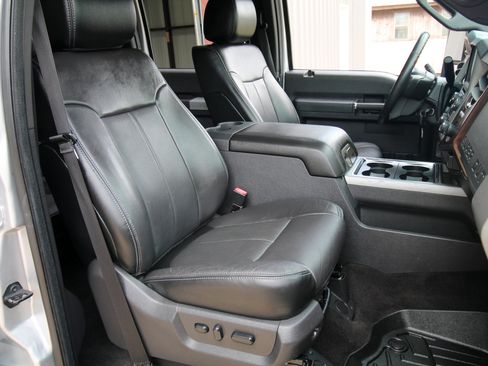Used 2016 Ford F250 Lariat AWD/4WD image 42
