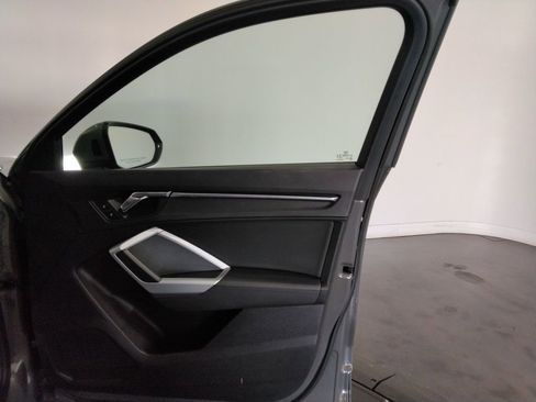 Used 2021 Audi Q3 2.0T Premium w/ Convenience Package image 38
