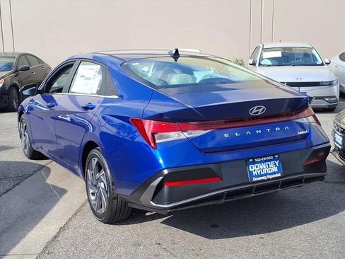 Used 2026 Hyundai Elantra Limited FWD image 5