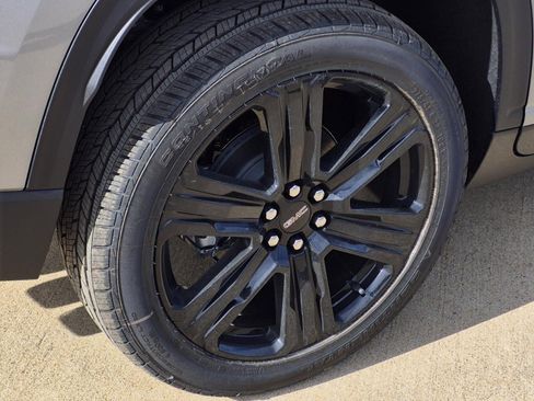 New 2026 GMC Acadia Elevation w/ Black Edition FWD image 5