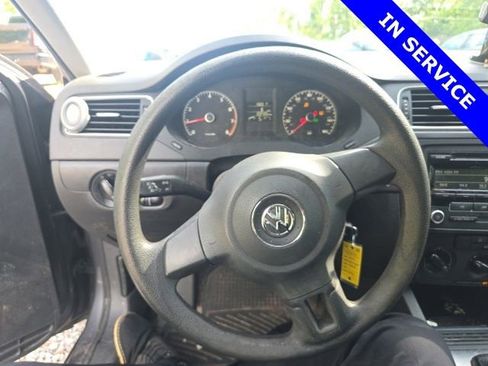 Used 2014 Volkswagen Jetta S FWD image 5