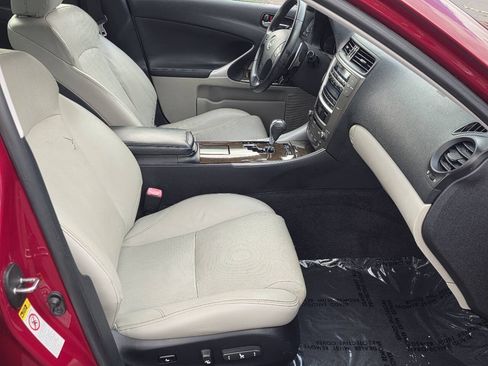 Used 2010 Lexus IS 250 AWD w/ Preferred Accessory Package image 11