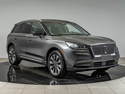 Used 2022 Lincoln Corsair Reserve FWD image 3