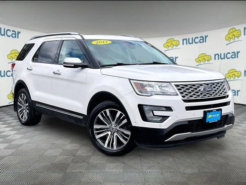 Used 2017 Ford Explorer Platinum AWD/4WD image 1
