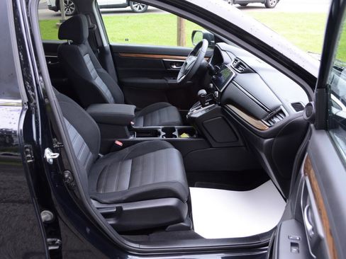 Used 2017 Honda CR-V EX image 17