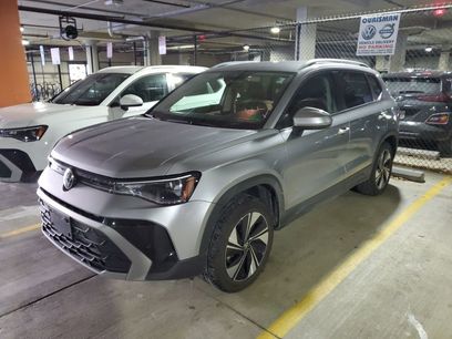 Certified 2025 Volkswagen Taos SE
