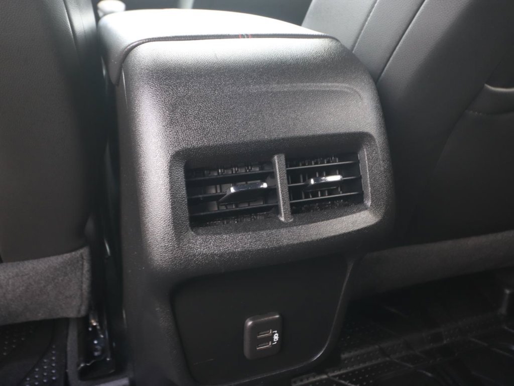 Used 2022 Chevrolet Equinox RS w/ RS Leather Package FWD image 12