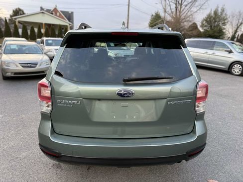 Used 2018 Subaru Forester 2.5i Premium w/ All-Weather Package image 6