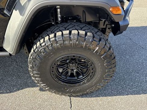 New 2026 Jeep Wrangler Unlimited Rubicon image 14