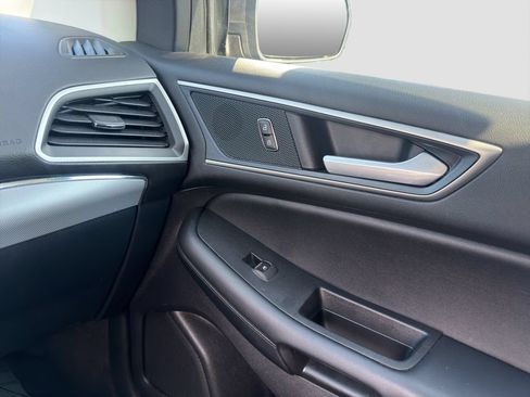 Used 2021 Ford Edge SEL w/ Convenience Package FWD image 27