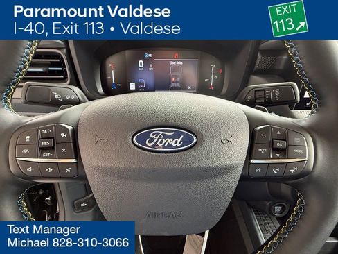 New 2025 Ford Maverick Lobo image 17