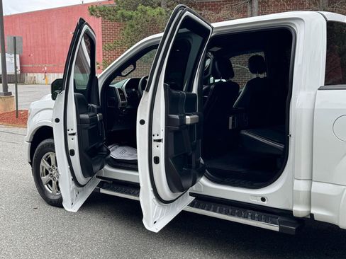 Used 2018 Ford F150 Lariat AWD/4WD image 21